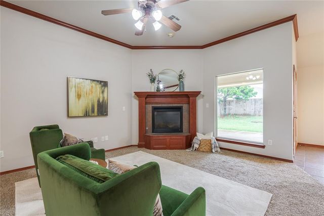 11016 NW 101 Street, Yukon, OK 73099