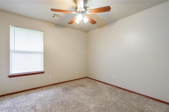 11016 NW 101 Street, Yukon, OK 73099