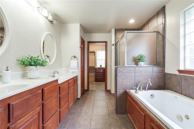 11016 NW 101 Street, Yukon, OK 73099