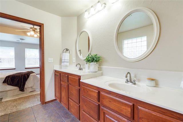 11016 NW 101 Street, Yukon, OK 73099