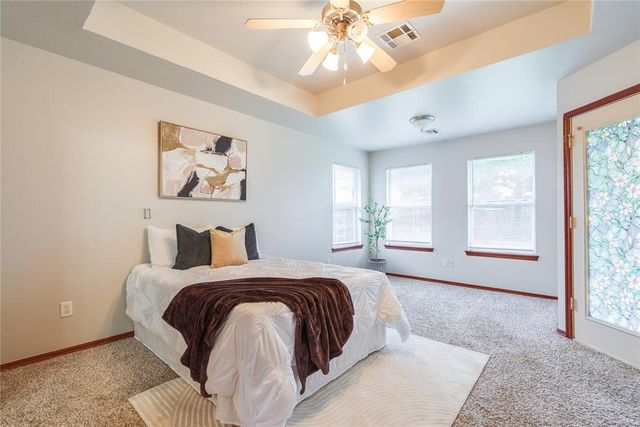 11016 NW 101 Street, Yukon, OK 73099