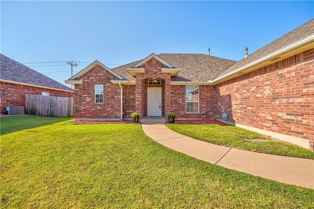 11016 NW 101 Street, Yukon, OK 73099