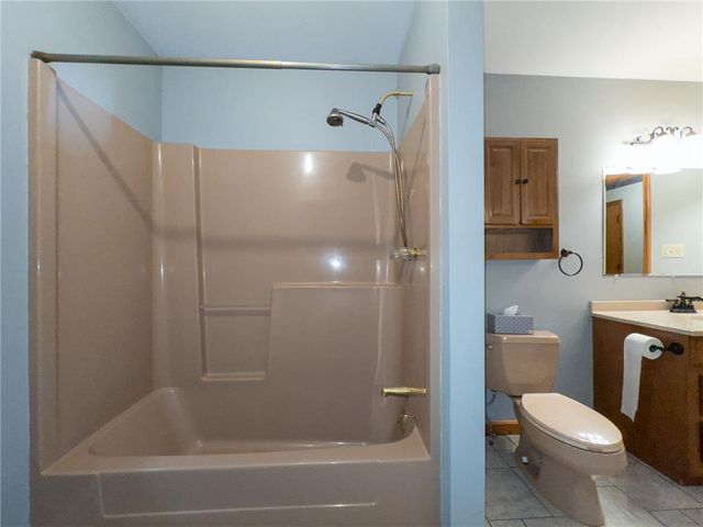 25 Gallaher Drive, Franklin Twp, PA 18235
