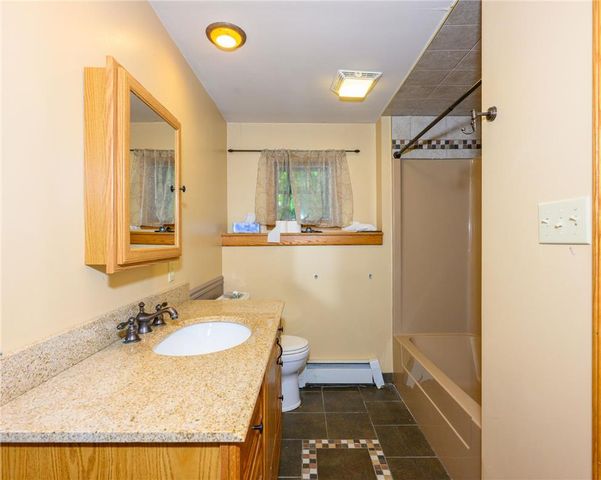 25 Gallaher Drive, Franklin Twp, PA 18235