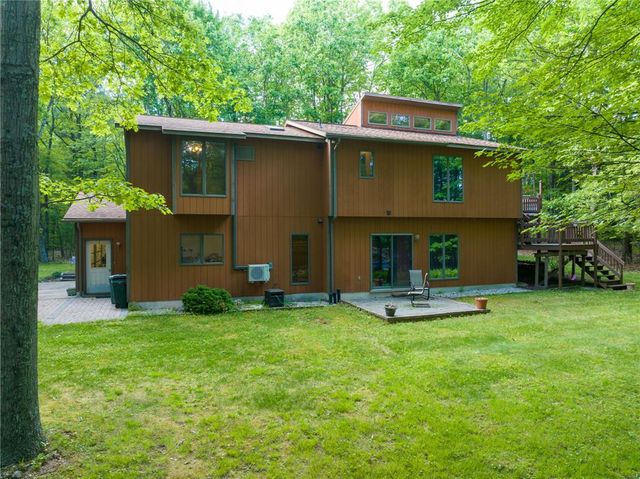 25 Gallaher Drive, Franklin Twp, PA 18235