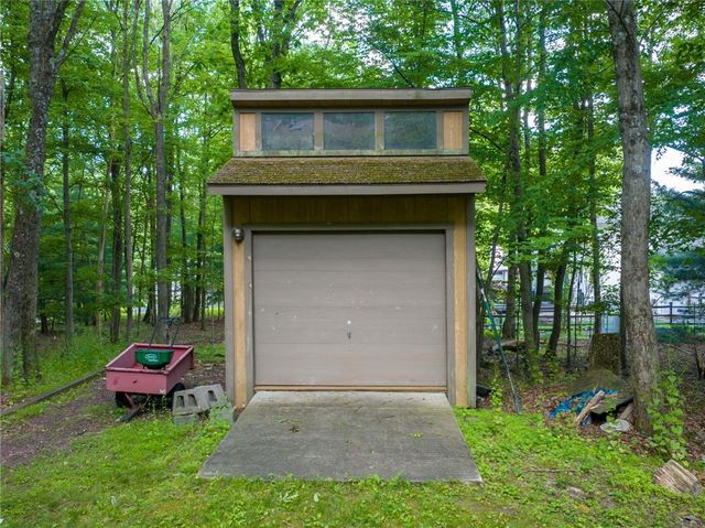 25 Gallaher Drive, Franklin Twp, PA 18235