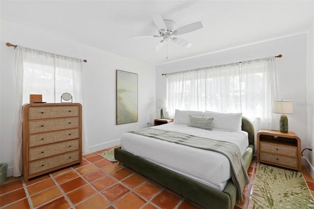 409 N WASHINGTON DRIVE, Sarasota, FL 34236