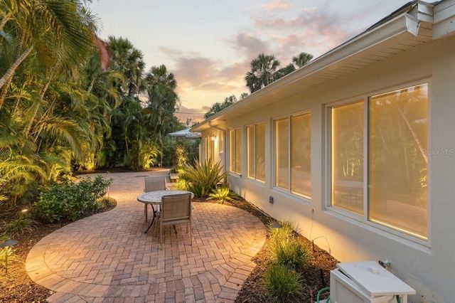 409 N WASHINGTON DRIVE, Sarasota, FL 34236