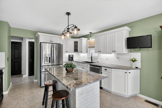 1635 S Tara Falls Ct, Wichita, KS 67207