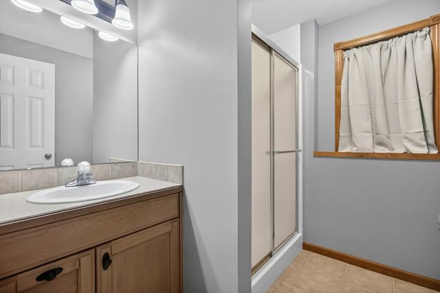 1635 S Tara Falls Ct, Wichita, KS 67207