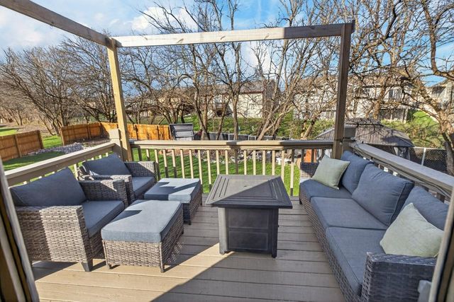 1635 S Tara Falls Ct, Wichita, KS 67207