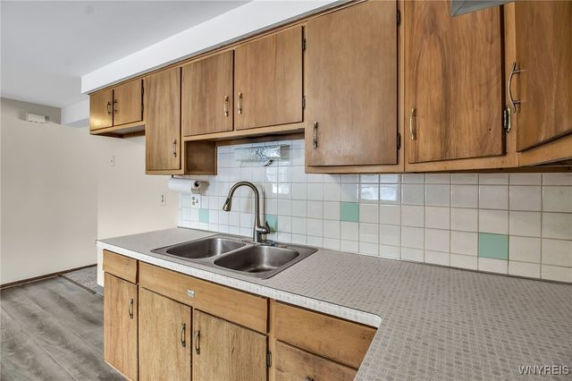 201 Marrano Parkway LEFT, Cheektowaga, NY 14227