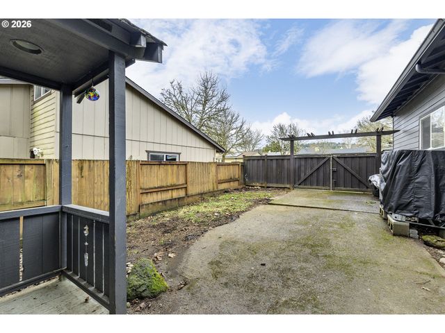 13284 Se 119TH Ct, Clackamas, OR 97015