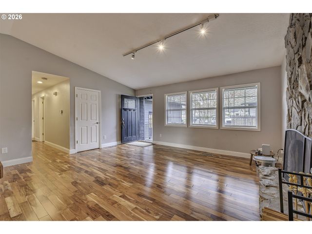 13284 Se 119TH Ct, Clackamas, OR 97015