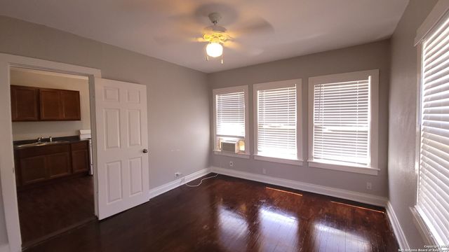218 Claremont Ave Apt 1, San Antonio, TX 78209