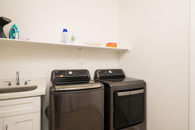 4016 E OAK Street, Phoenix, AZ 85008