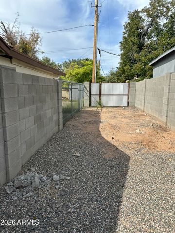 4016 E OAK Street, Phoenix, AZ 85008