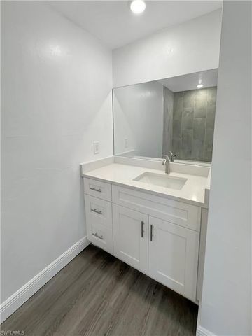 12641 1st ST, Fort Myers, FL 33905