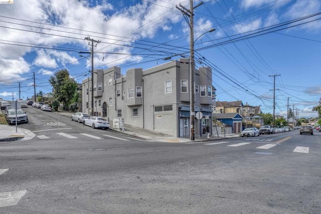 2246 23Rd Ave, Oakland, CA 94606