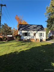 4504 Harris Hill Road, Clarence, NY 14221