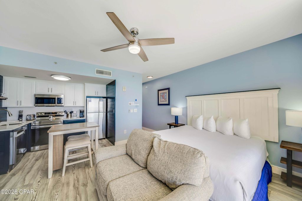 Image 11 of property listing at 10901 Front Beach Road 1612, Panama City Beach, FL 32407