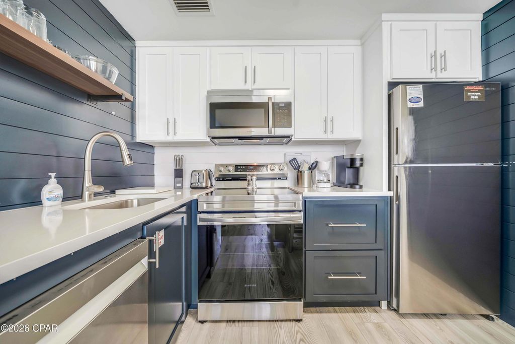 Image 18 of property listing at 10901 Front Beach Road 1612, Panama City Beach, FL 32407