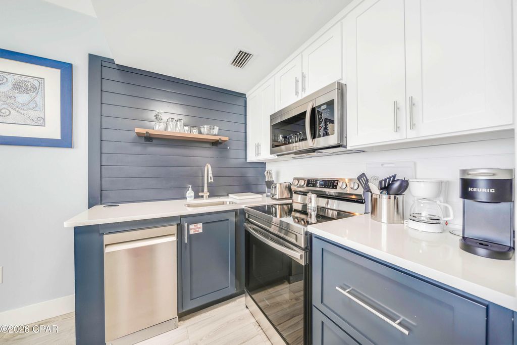 Image 22 of property listing at 10901 Front Beach Road 1612, Panama City Beach, FL 32407