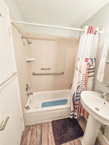 3010 59th 59TH STREET S 307, Gulfport, FL 33707