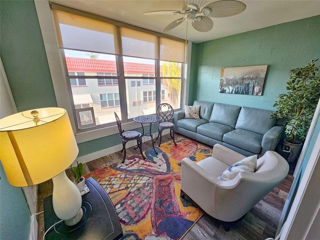 3010 59th 59TH STREET S 307, Gulfport, FL 33707