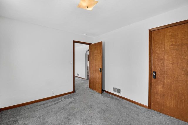 110 S PLATTEN STREET, Green Bay, WI 54303
