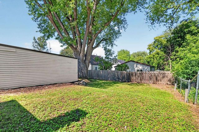 110 S PLATTEN STREET, Green Bay, WI 54303
