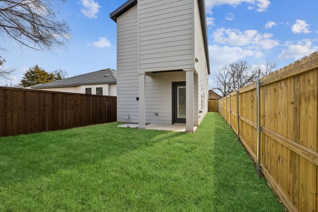 3703 York Street, Dallas, TX 75210