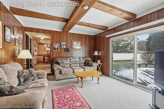 40162 Spitz Drive, Sterling Heights, MI 48313