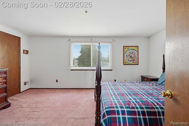 40162 Spitz Drive, Sterling Heights, MI 48313