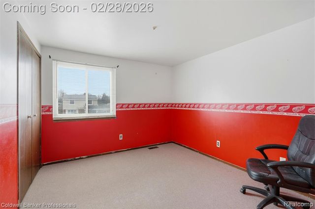 40162 Spitz Drive, Sterling Heights, MI 48313