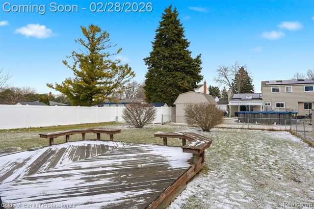 40162 Spitz Drive, Sterling Heights, MI 48313