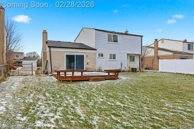 40162 Spitz Drive, Sterling Heights, MI 48313