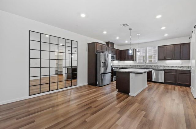 2954 Toulouse Walk, Sacramento, CA 95834