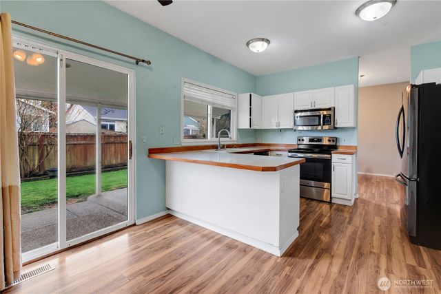 506 Belfair Court SW, Orting, WA 98360