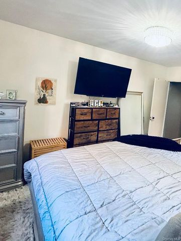 8740 Francis Lewis Boulevard A25, Queens Village, NY 11427