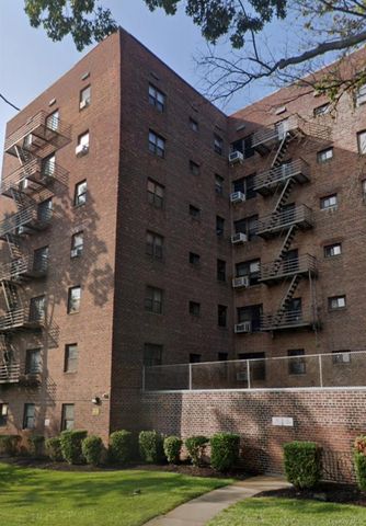 8740 Francis Lewis Boulevard A25, Queens Village, NY 11427