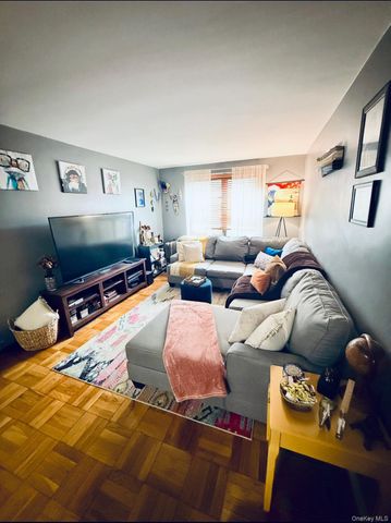 8740 Francis Lewis Boulevard A25, Queens Village, NY 11427