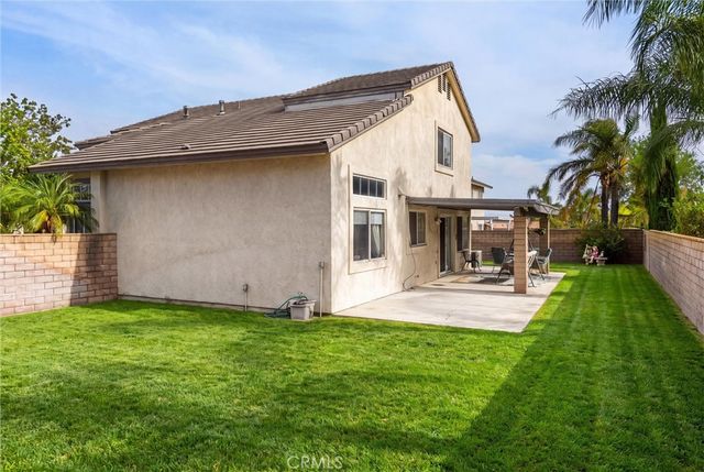 5730 N Yosemite, San Bernardino, CA 92407