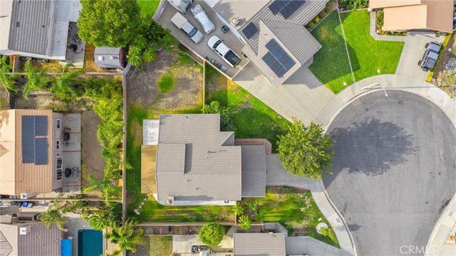 5730 N Yosemite, San Bernardino, CA 92407