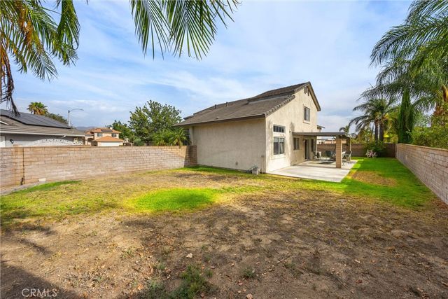 5730 N Yosemite, San Bernardino, CA 92407
