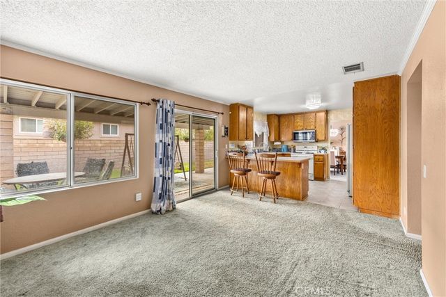 5730 N Yosemite, San Bernardino, CA 92407