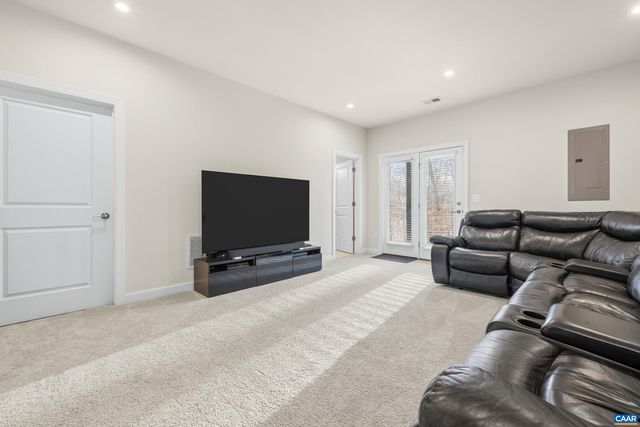 2240 FOWLER CIR, Charlottesville, VA 22901