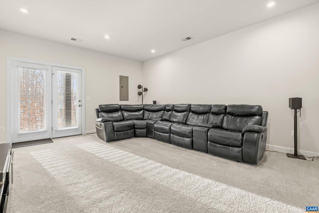 2240 FOWLER CIR, Charlottesville, VA 22901