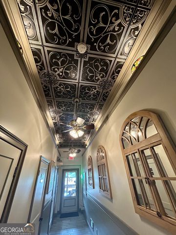 9155 Gillsville Road, Maysville, GA 30558