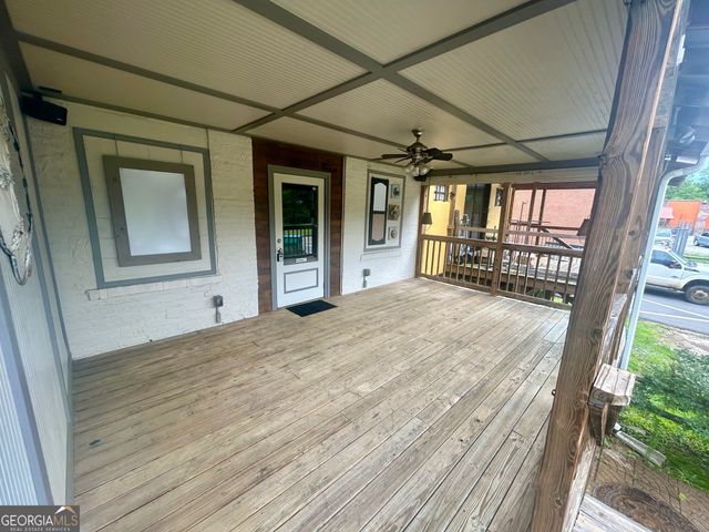 9155 Gillsville Road, Maysville, GA 30558